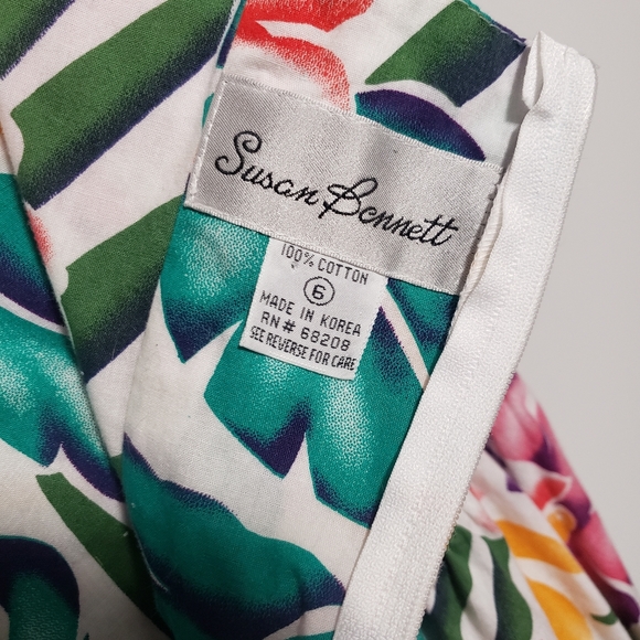 Dress - Picture 8 of 8